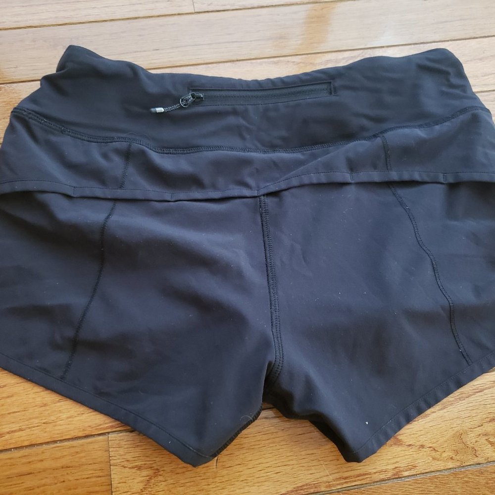 LuluLemon Womens Shorts Black CA 35801 RN 106259